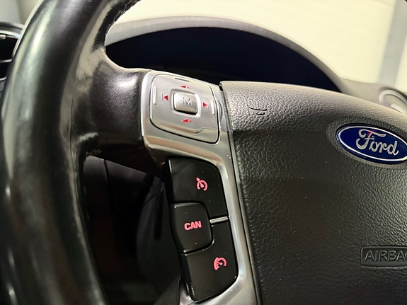 Ford S-MAX 22 of 30