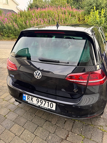 Volkswagen Golf VII 7 of 21