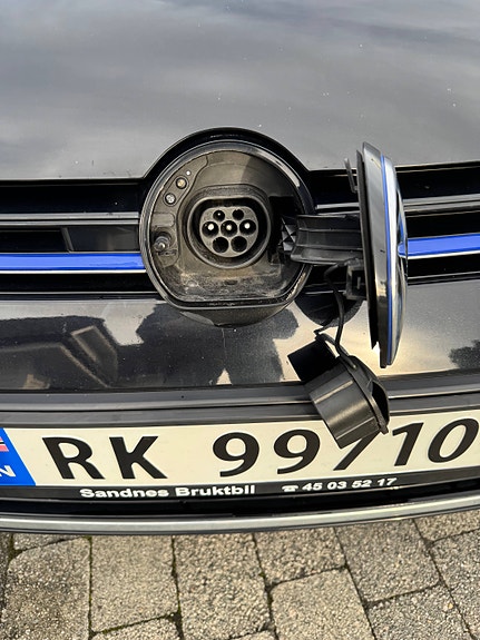Volkswagen Golf VII 21 of 21
