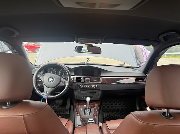 BMW 320d 5 of 5