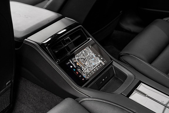 Porsche Panamera 30 of 30