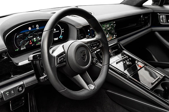 Porsche Panamera 23 of 30