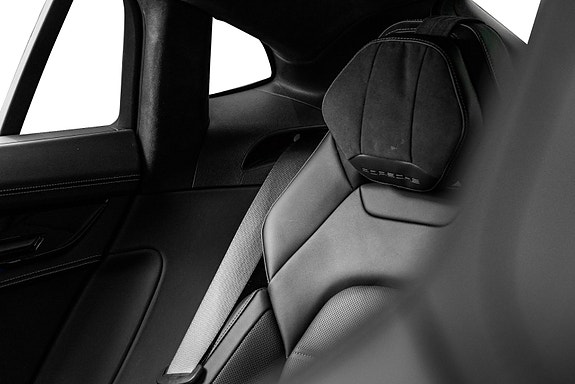 Porsche Panamera 27 of 30