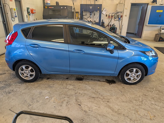 Ford Fiesta 5 of 5