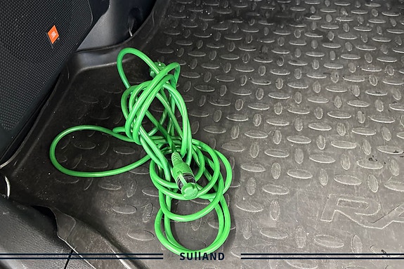 Toyota RAV4 20 of 24