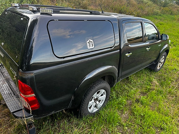 Toyota HiLux 5 of 5