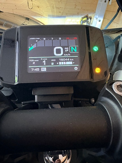 Yamaha MT-09 SP 8 of 8
