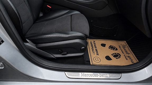Mercedes-Benz GLC350 e 15 of 30
