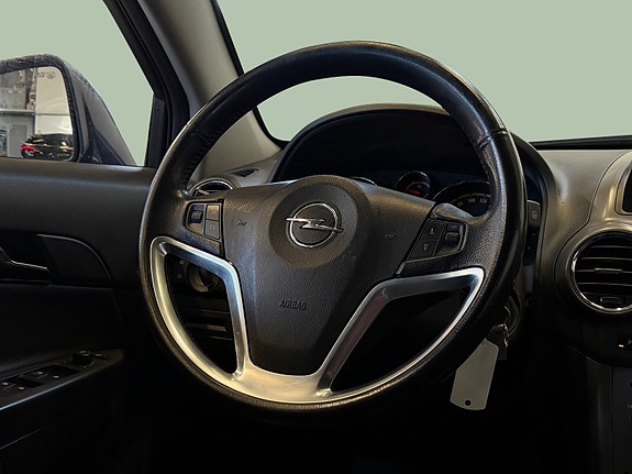 Opel Antara 21 of 30