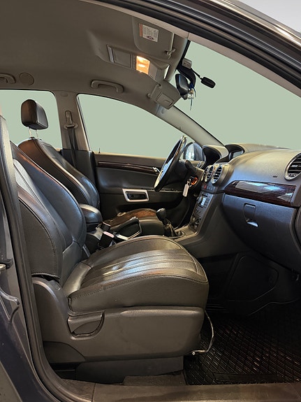 Opel Antara 19 of 30