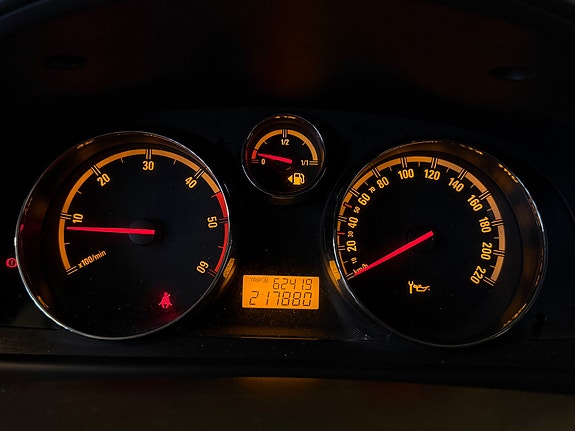 Opel Antara 30 of 30
