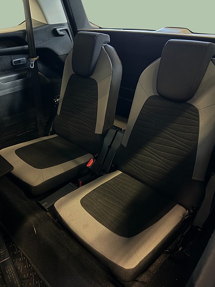 Citroen C4 Picasso 19 of 30