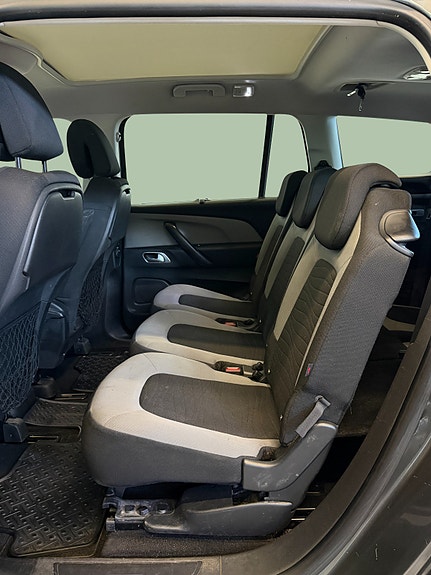 Citroen C4 Picasso 17 of 30