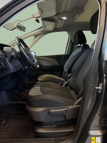 Citroen C4 Picasso 15 of 30