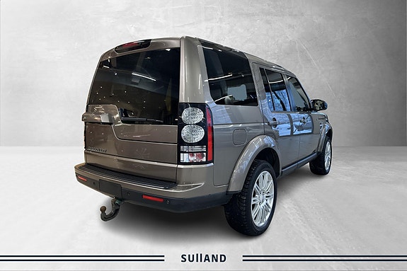 Land Rover Discovery 5 of 5
