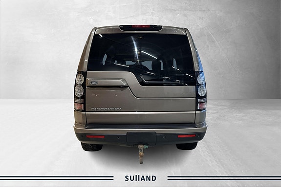 Land Rover Discovery 4 of 5