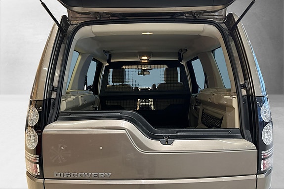 Land Rover Discovery 20 of 24