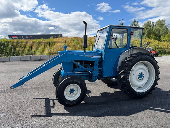 Ford 4000 4 of 5