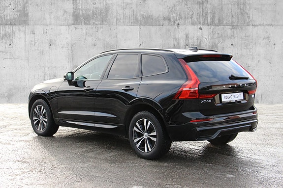 Volvo XC60 5 of 30