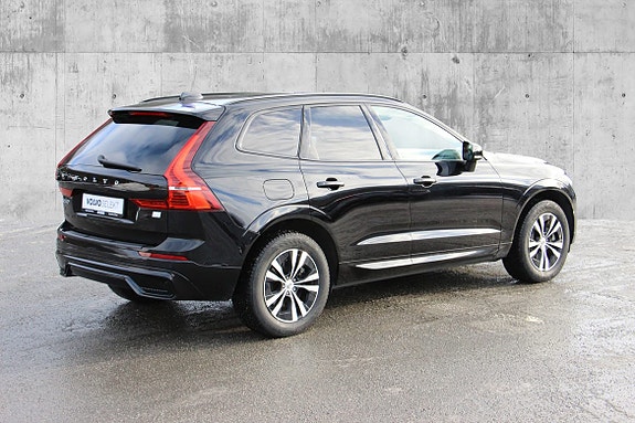 Volvo XC60 7 of 30