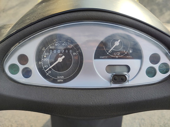 Derbi Boulevard 50 4 of 9