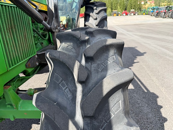 John Deere 1640 27 of 30