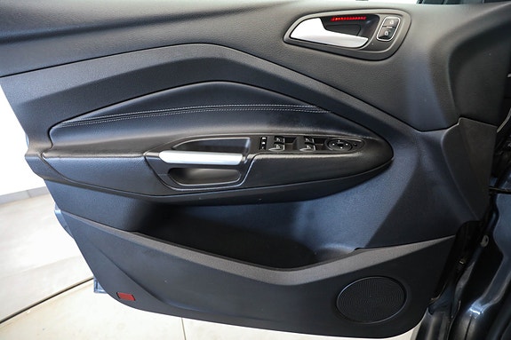 Ford Grand C-MAX 24 of 30