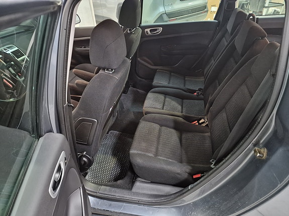 Peugeot 307 SW 14 of 22