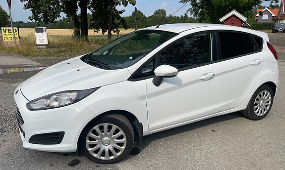 Ford Fiesta 5 of 5