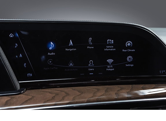 Cadillac Escalade 27 of 30