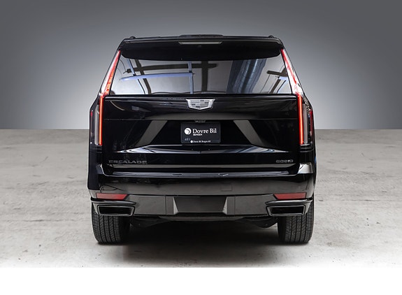 Cadillac Escalade 10 of 30