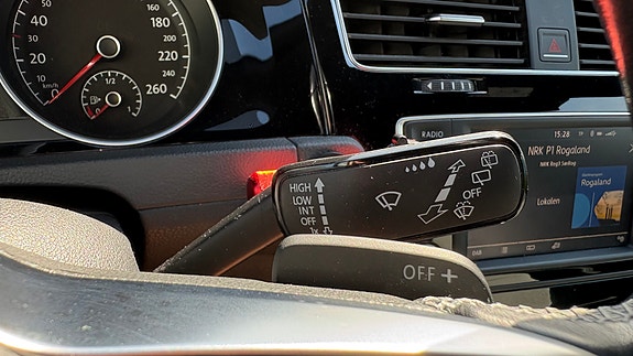 Volkswagen Golf VII 20 of 30