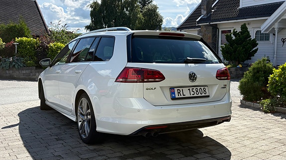 Volkswagen Golf VII 6 of 30