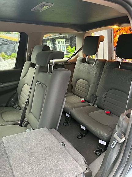 Nissan Pathfinder 15 of 16