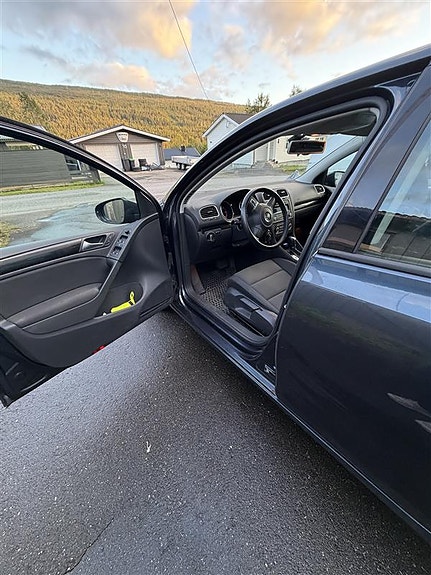 Volkswagen Golf VI 3 of 19