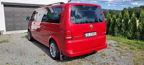 Volkswagen Caravelle 3 of 30