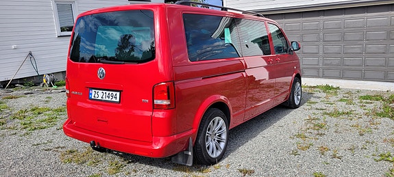 Volkswagen Caravelle 5 of 30