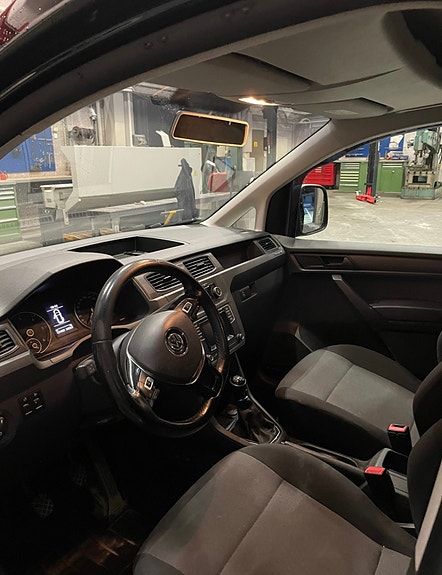 Volkswagen Caddy 5 of 5