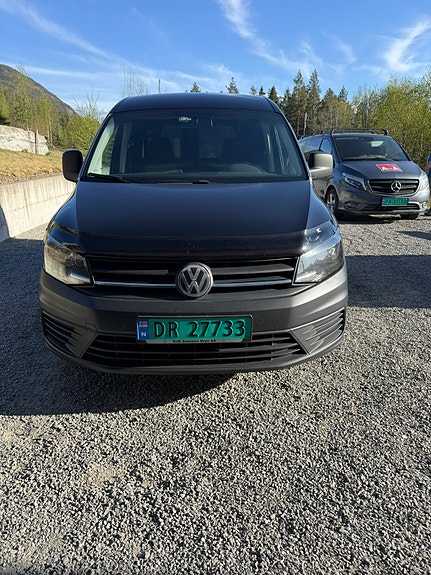 Volkswagen Caddy 2 of 5
