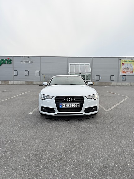 Audi A5 2 of 5