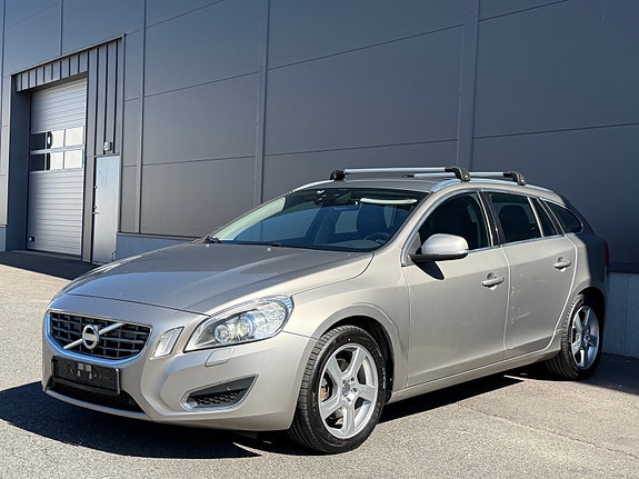 Volvo V60 5 of 5