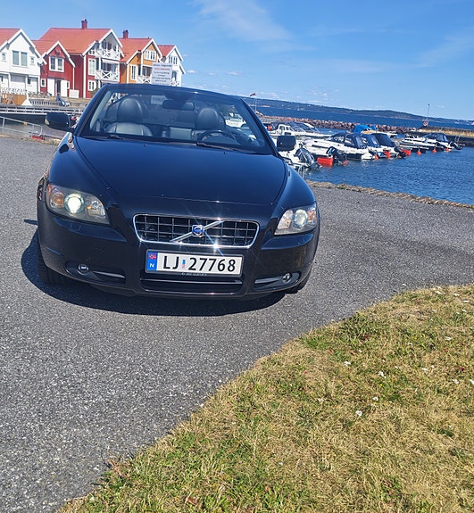 Volvo C70 10 of 30