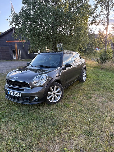 MINI Countryman Cooper D 4 of 5