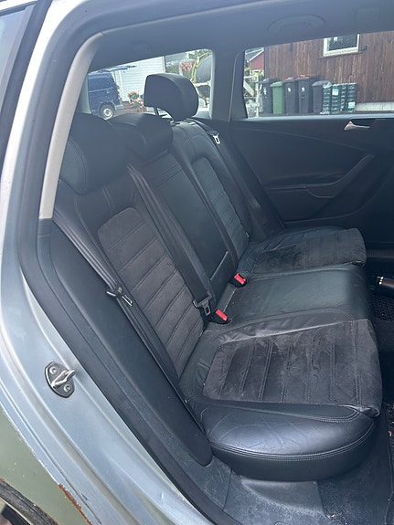Volkswagen Passat 12 of 12