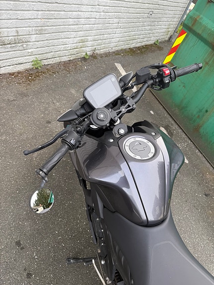 Yamaha MT-125 6 of 8