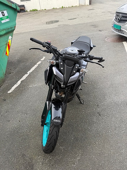 Yamaha MT-125 3 of 5