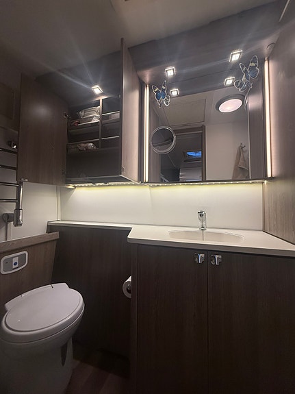 KABE ROYAL 780 ETDL KS | KØYESENG | ALDE | GULVVARME | MIKRO | SENTRALSTØVSUGER | ATC 30 of 30