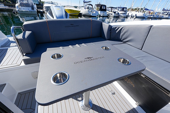 Èn eiers Oceanmaster 680 DC m/ 250 hk Honda. Stor solseng foran. Leveringsklar! 28 of 30