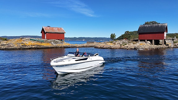 Èn eiers Oceanmaster 680 DC m/ 250 hk Honda. Stor solseng foran. Leveringsklar! 12 of 30