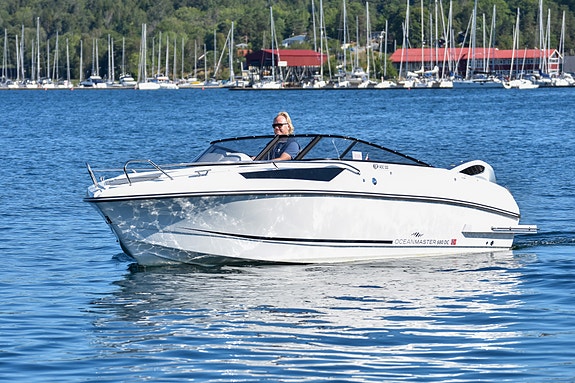 Èn eiers Oceanmaster 680 DC m/ 250 hk Honda. Stor solseng foran. Leveringsklar! 2 of 30